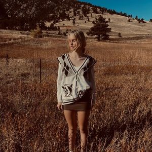 Meet your Posher, Hayden